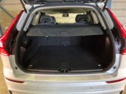 
										2023 Volvo XC60 2.0 B4 Plus Dark AWD full									